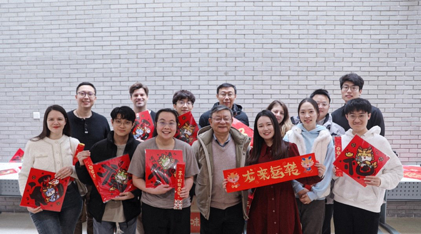 辰龙贺岁，万象新芳｜999策略白菜网站举办2024年新春茶话会
